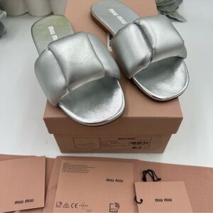 Women Miu Miu metallic slide sandal size 37 made in Italy, silver